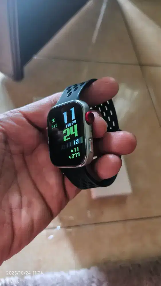 Huawei Fit 4 Nylon Grey NFC like New