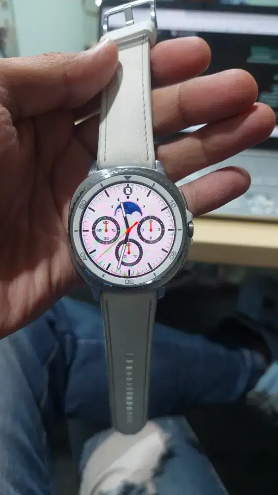 Jam tangan samsung watch8 clasic