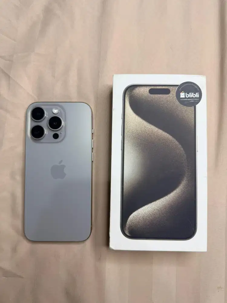 iPhone 15 Pro 128gb Natural Titanium ex Blibli