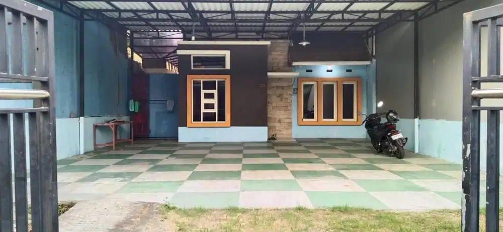 Rumah Luas Villa Jasmine Sidoarjo