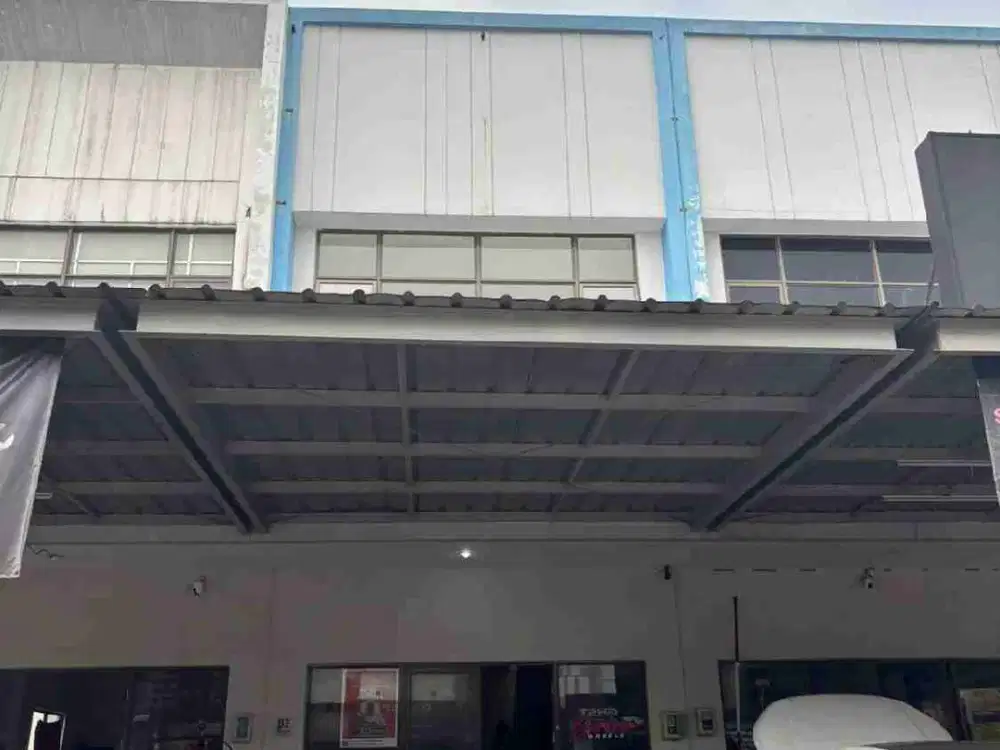 Disewa Ruko 2 Lantai Di Pusat Spare Parts Bavaria Grande