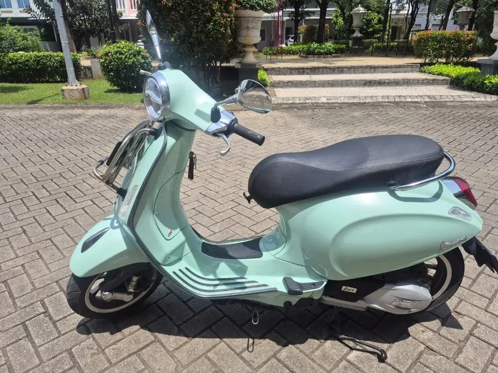 Vespa Primavera S 150 cc, th 2021, kondisi bagus, terawat, body mulus