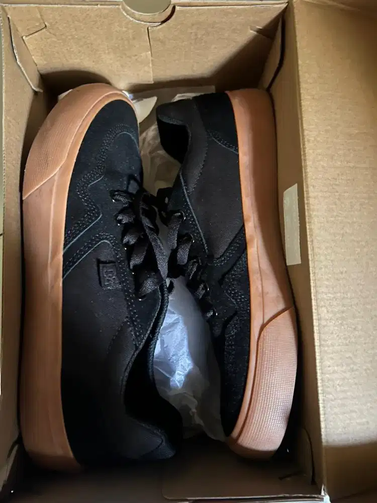 Sepatu DC original