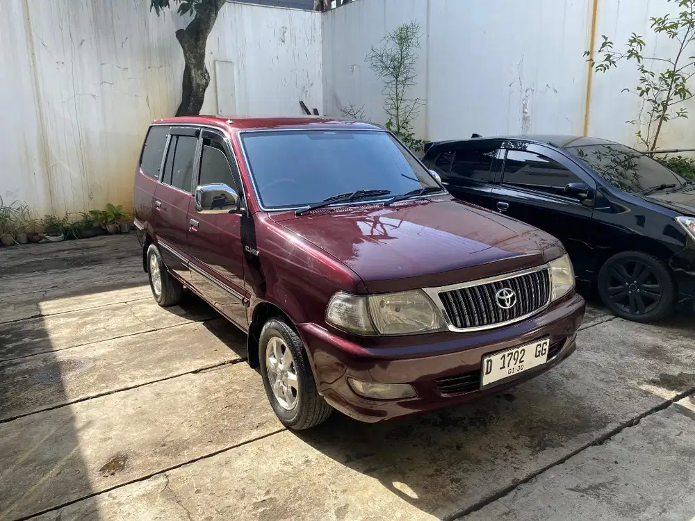 Toyota Kijang LGX 2.0 MT 2003 Istimewa Bensin 2002 Manual 2004