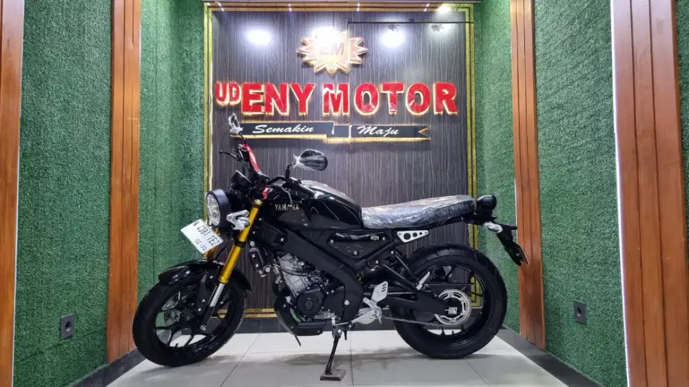ENY MOTOR - YAMAHA XSR 155 VVA 2025 - BLACK! KM 3RB