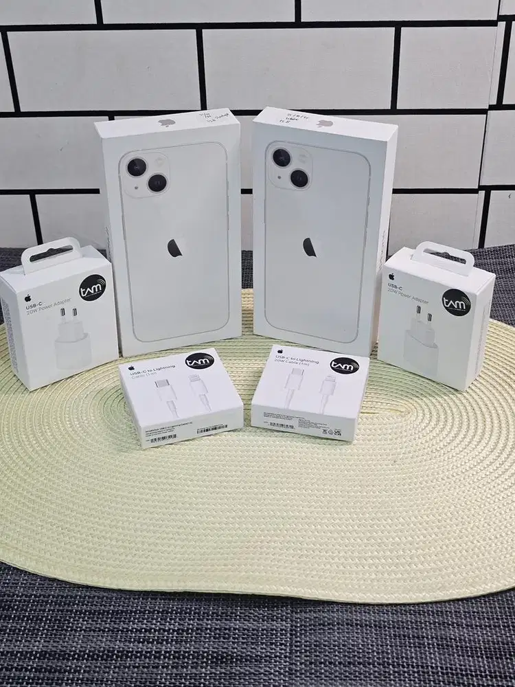 iPhone 13 128 iBox  Brand New Starlight
