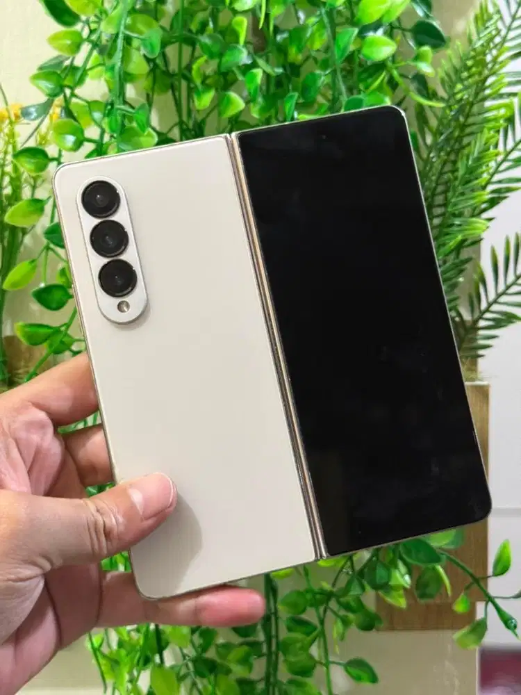 Samsung Z Fold 4 5G 12/256GB Sein Resmi Fullset Normal