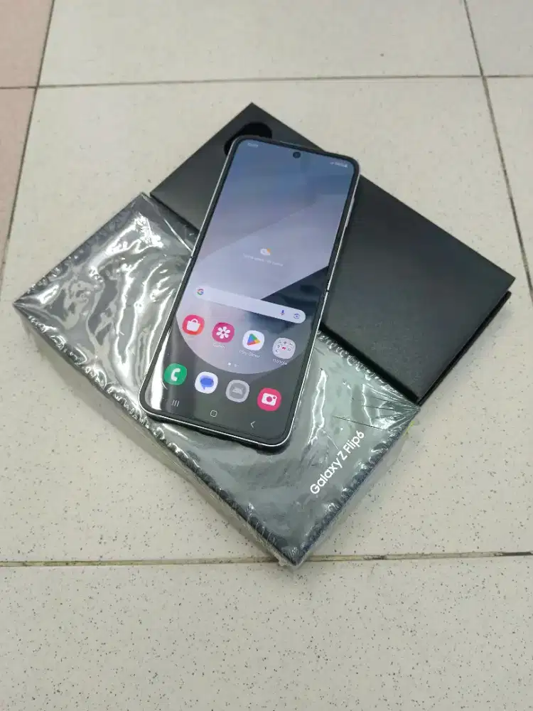 Samsung z flip 6 5G 12/256 ex resmi silver like new fullset ori