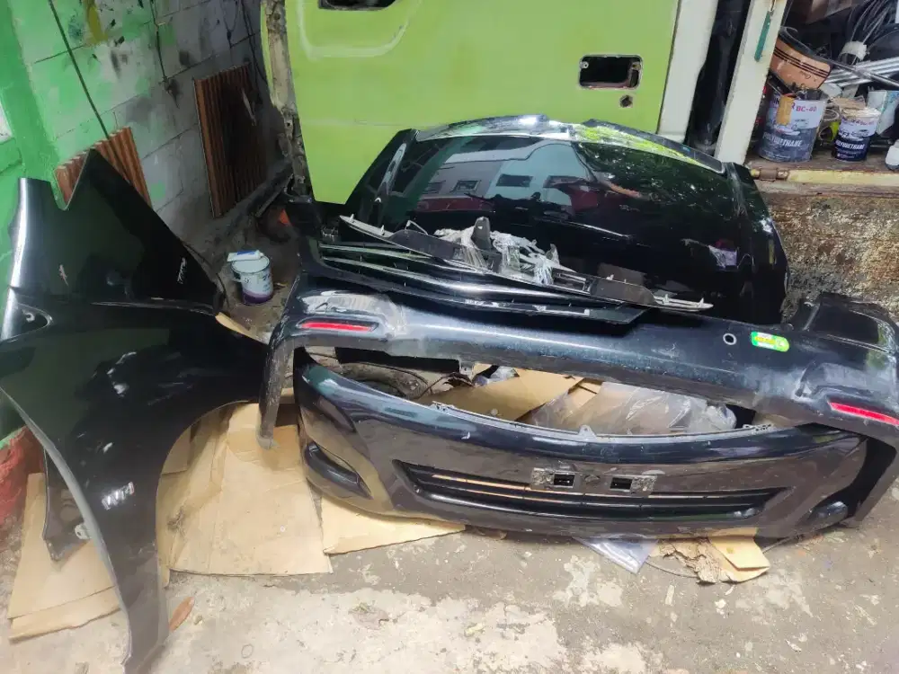 Dijual cepat body Inova tahun 2010