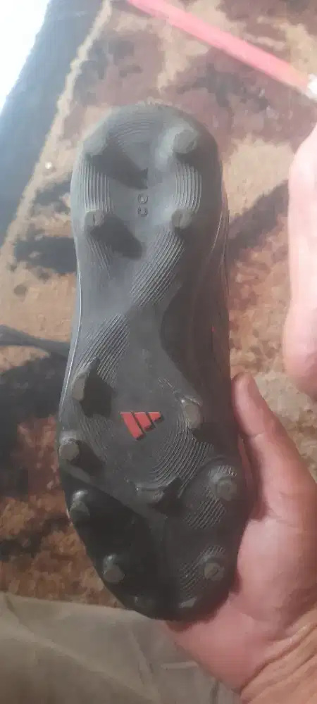 Sepatu bola adidas pure 3 no 33