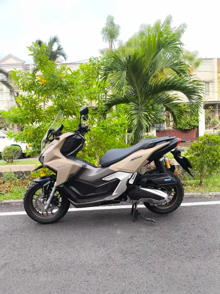 ADV 160 ABS 2024 Kilometer 3rb! LIKE NEW!!