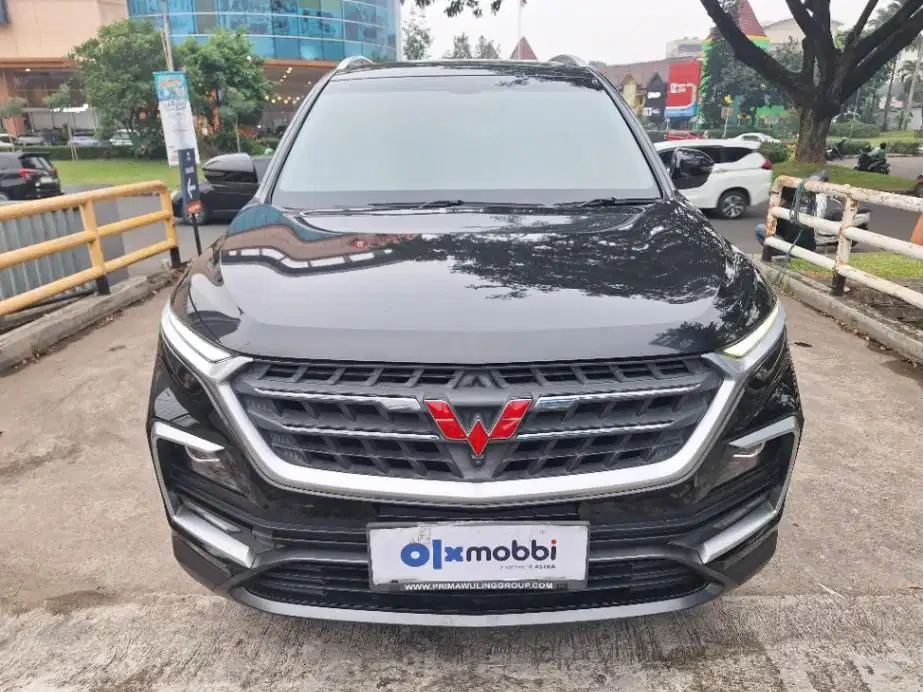 LOW DP Wuling Almaz 1.5 Exclusive 5-Seater Bensin-AT 2021 UZC