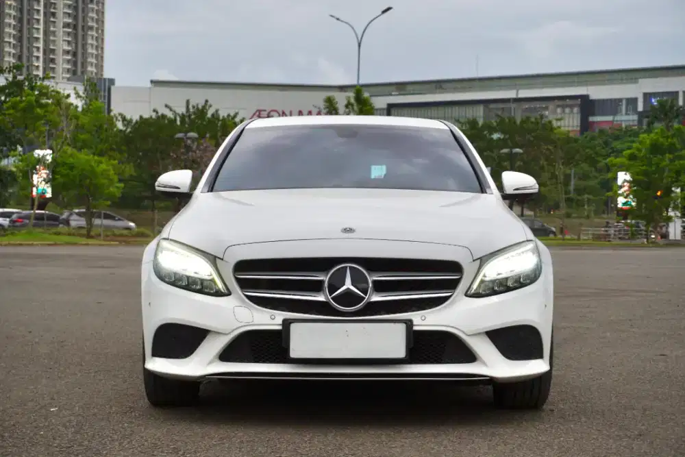 Mercedes Benz C200
W205 Facelift M264 EQ-Boost 2019