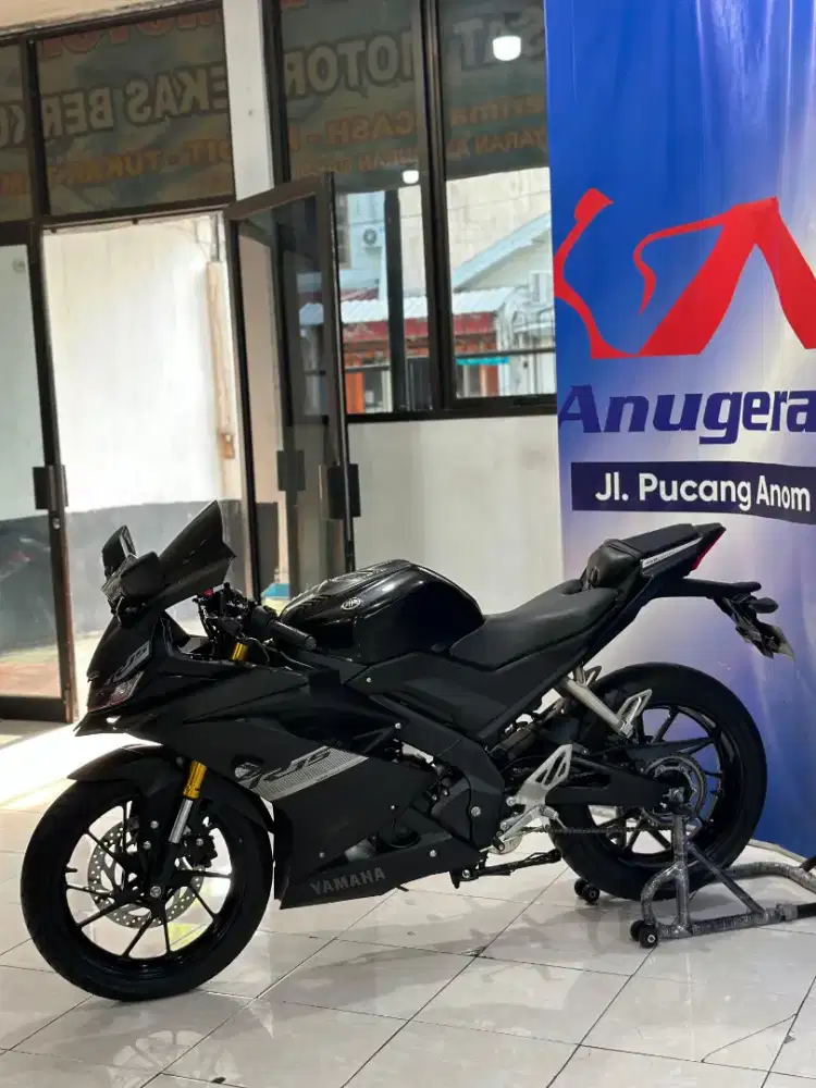 Yamaha R15 V3 155cc Th'. 2021 Km 9Rb Anugerah Motor Pucang