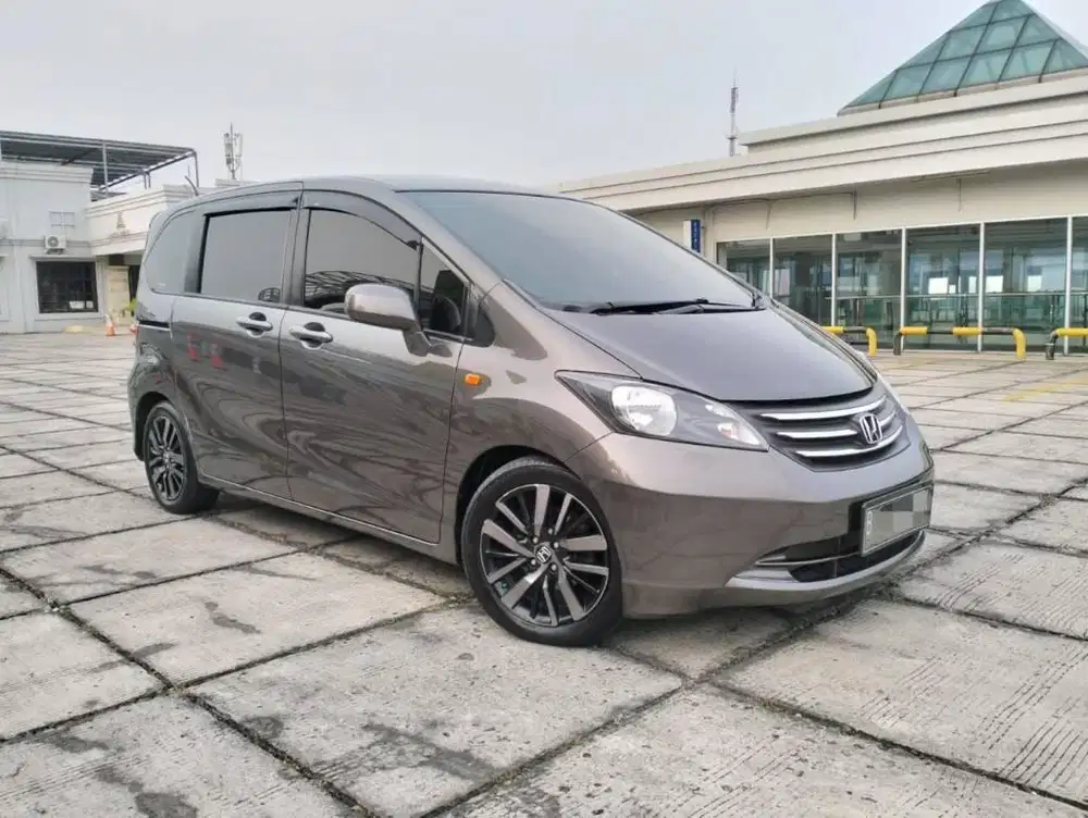 [Paling murah] Honda Freed PSD 1.5 Matic 2010