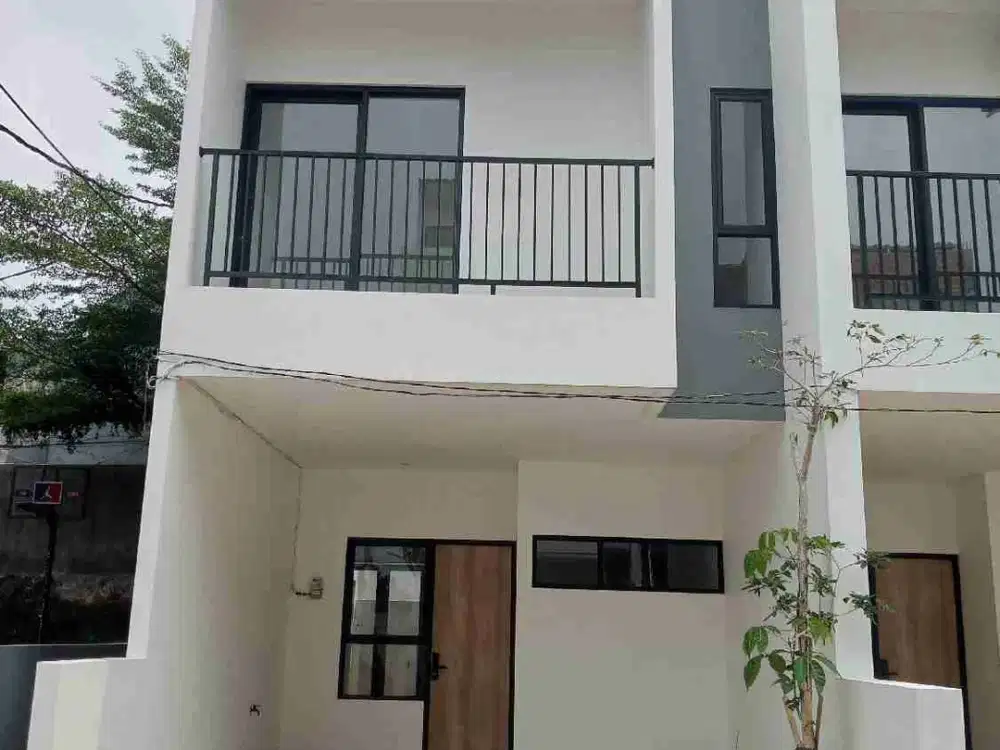 Rumah 2 lantai 900 jtaan dekat Lrt ciracas jakarta timur