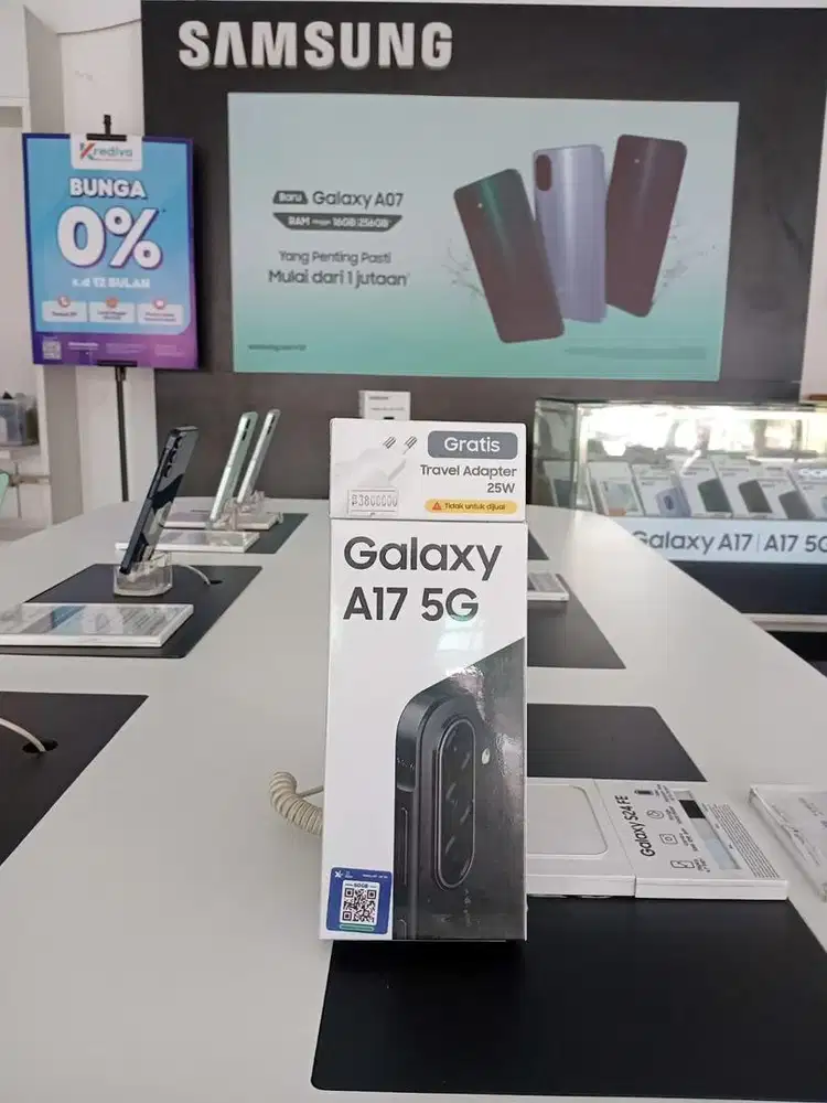 Samsung A17 5G 8/256gb baru