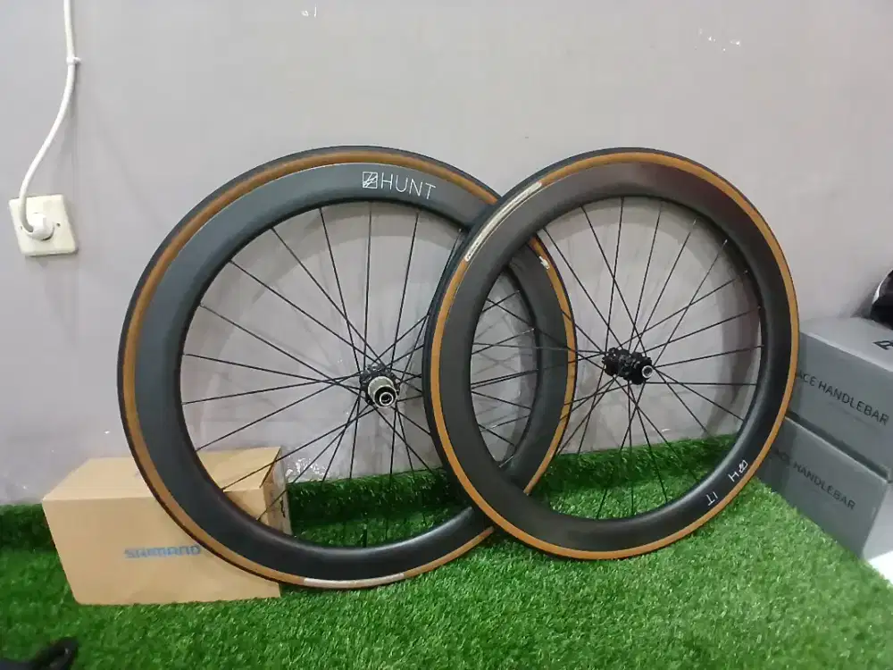WHEELSET ROADBIKE RUJIXU 50MM DISCBRAKE CARBON SECOND DECALS HUNT