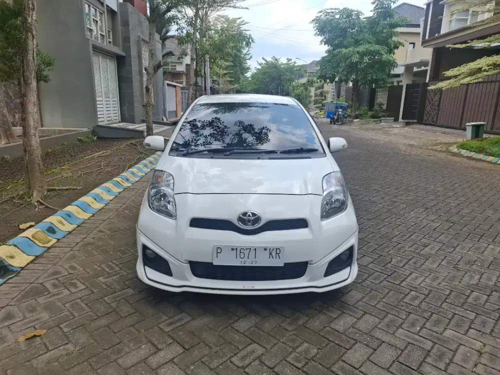 Yaris TRD KM 80rb