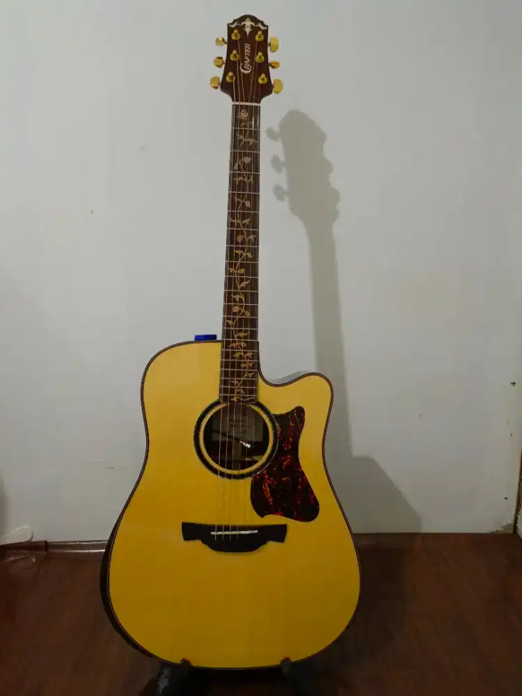 Gitar akustik elektrik Crafter