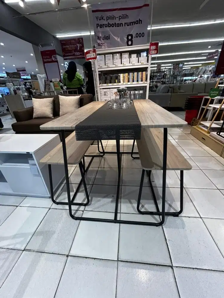 Meja makan set selma/informa