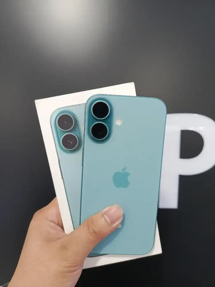 iPhone 16 128 Teal iBox like new