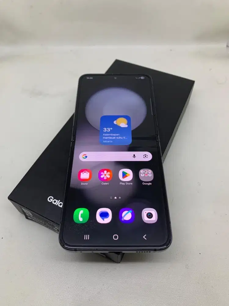Samsung Galaxy Z Flip5 8/512GB SEIN