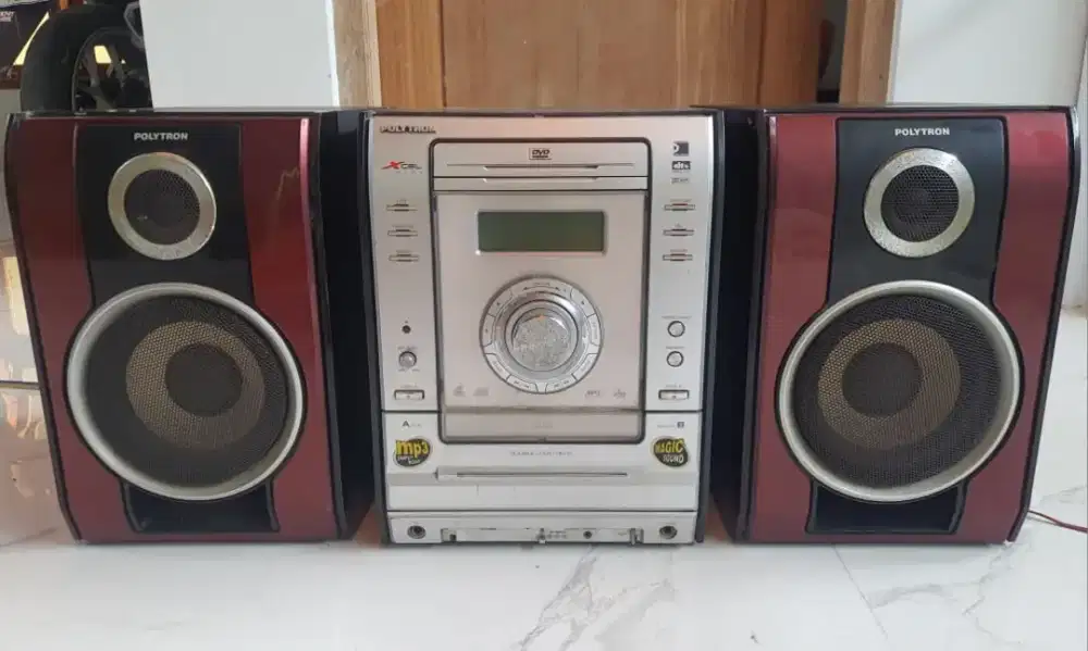 Compo hifi polytron