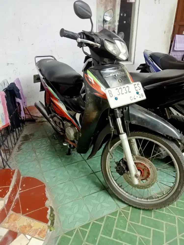 Jual motor Supra tahun 2003