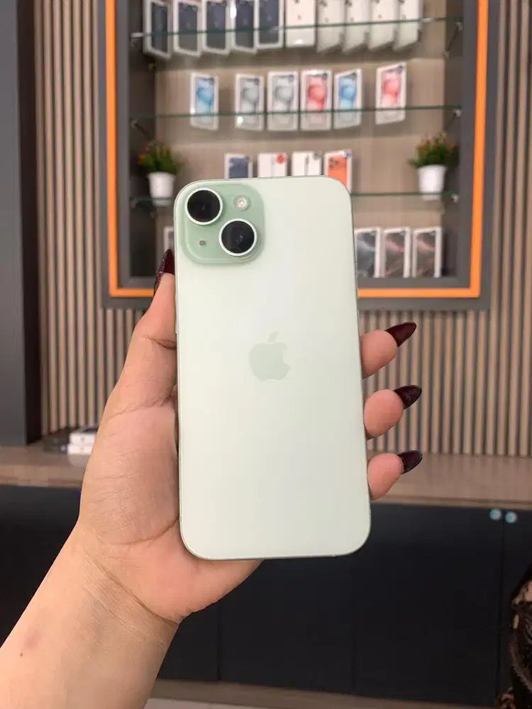 iphone 15 green resmi