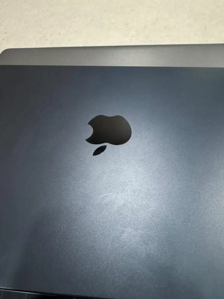 macbook air m2 2022