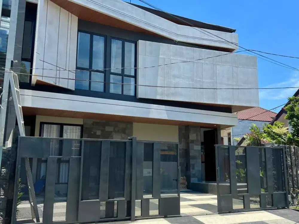 Dijual rumah baru manyar indah