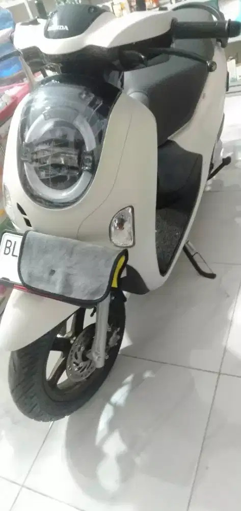 Dijual cepat scoopy 2025 pemakaian sendiri kayak baru