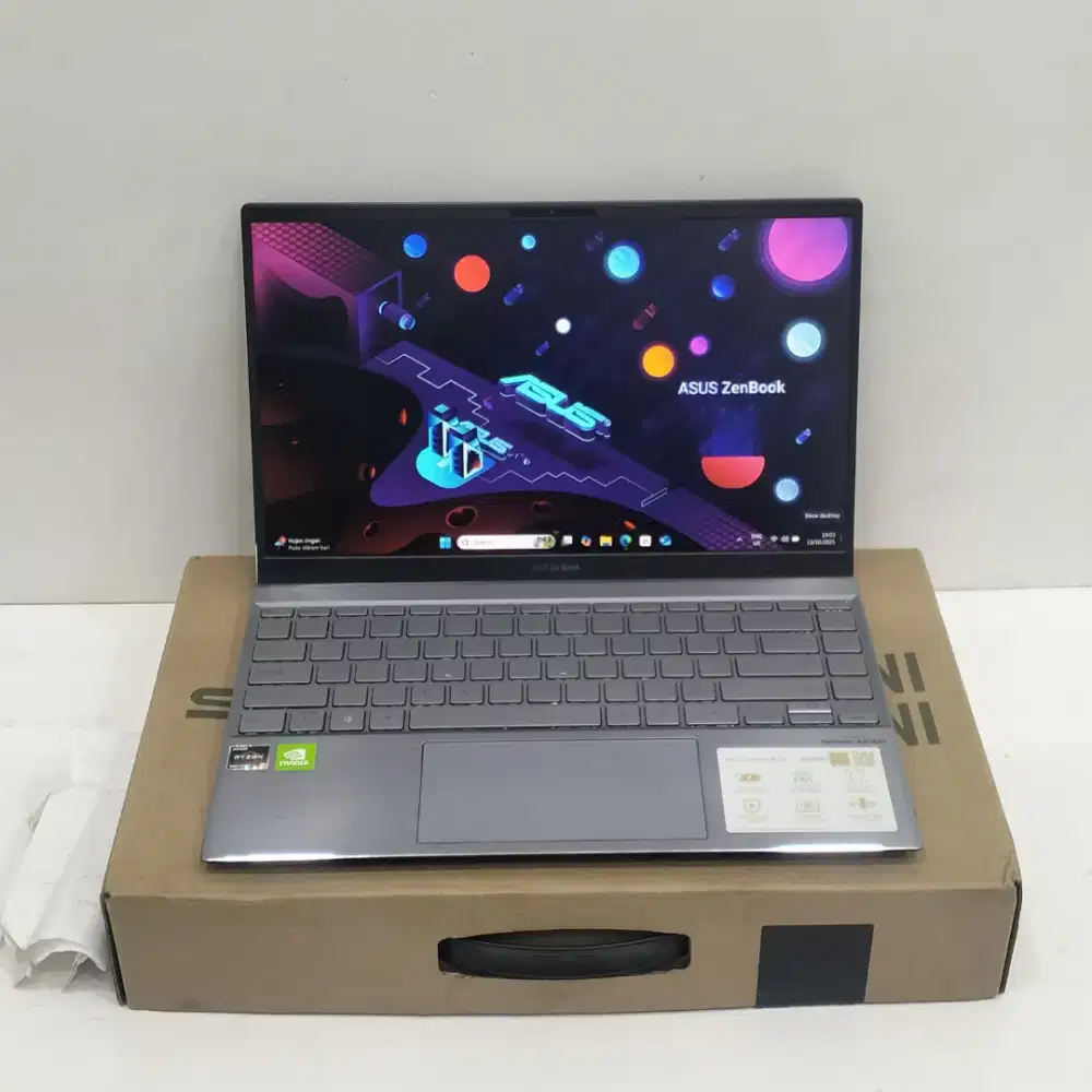 Asus ZenBook 14 UX425UG AMD Ryzen 5 VGA MX450 (2GB) RAM 8GB SSD 512GB