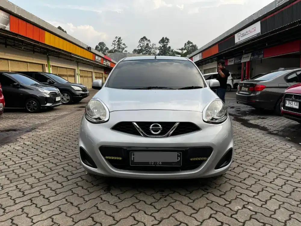 NISSAN MARCH 2015 AT WARNA SILVER ANTIK RARE ITEM