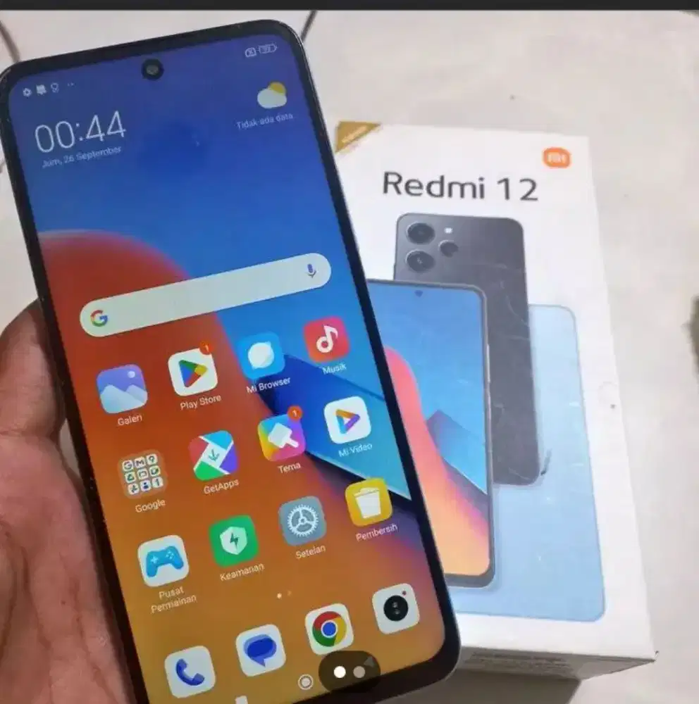 REDMI 12 RAM 8/256