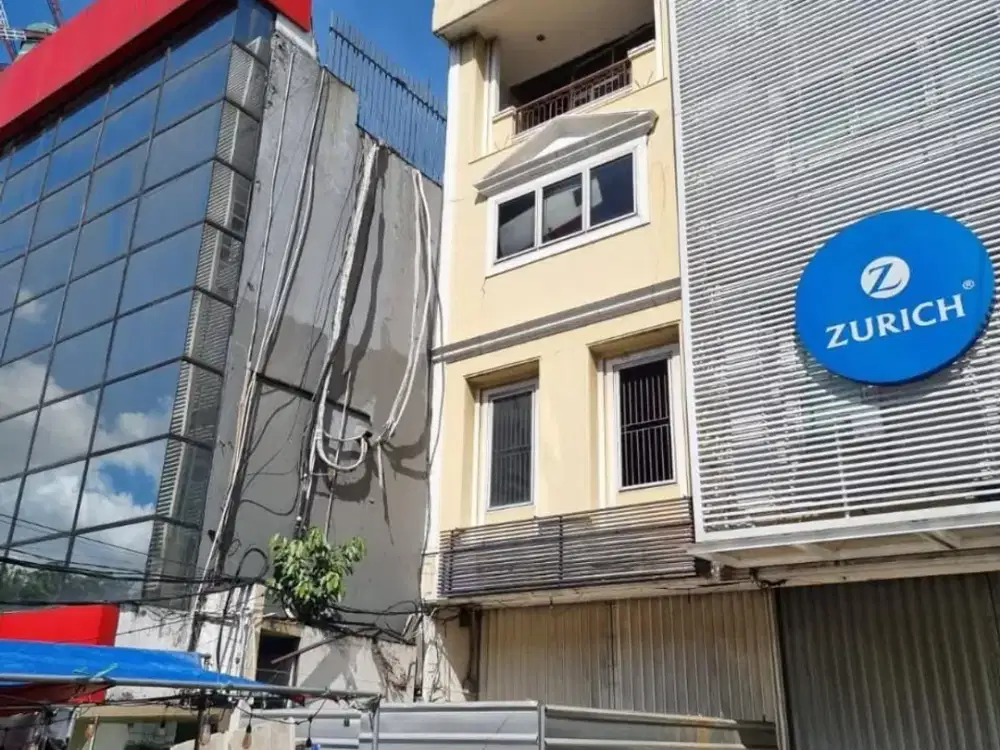 DISEWAKAN RUKO 4LANTAI DI ARTERI PONDOK INDAH JAKSEL