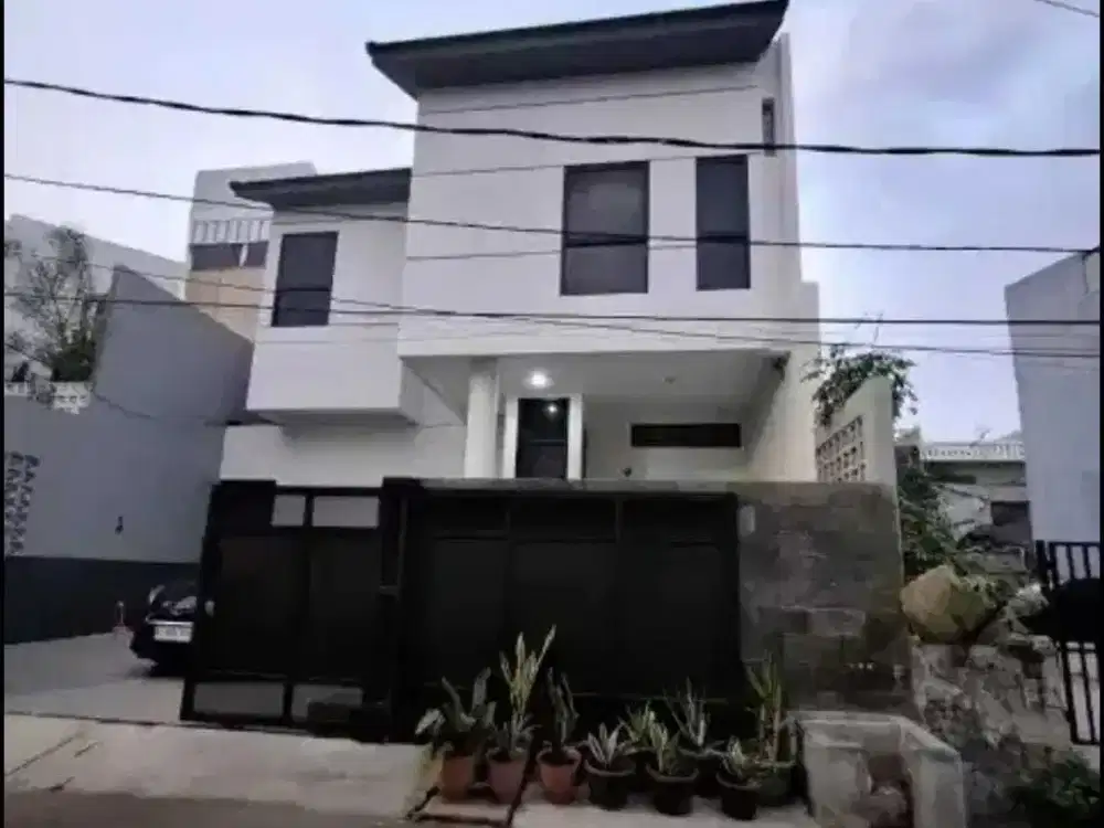 Rumah Modern Minimalis LT 163 Meter di Kayumas - Pulogadung