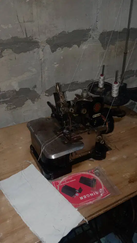 Mesin obras singer benang 3