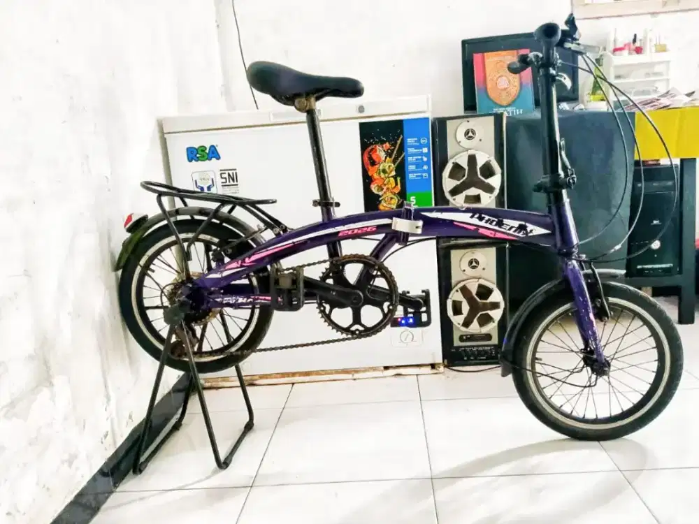 Sepeda lipat ukuran 16 Phoenix