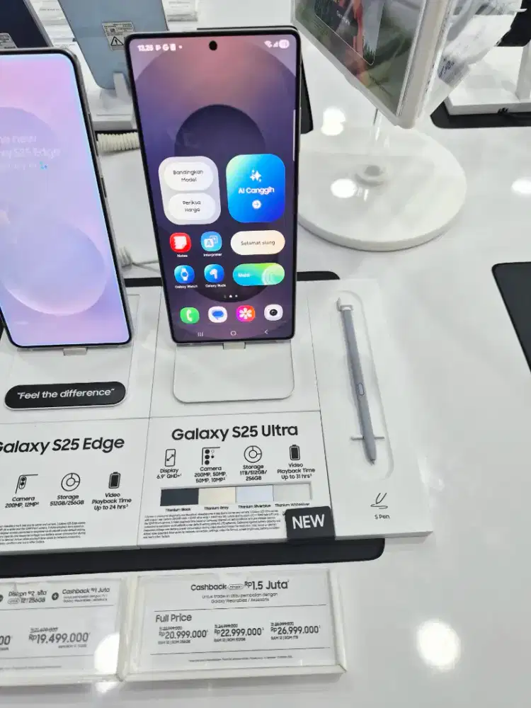 Samsung Galaxy S25 Ultra.Free Galaxy Buds Core,Powerbank sama Adapter