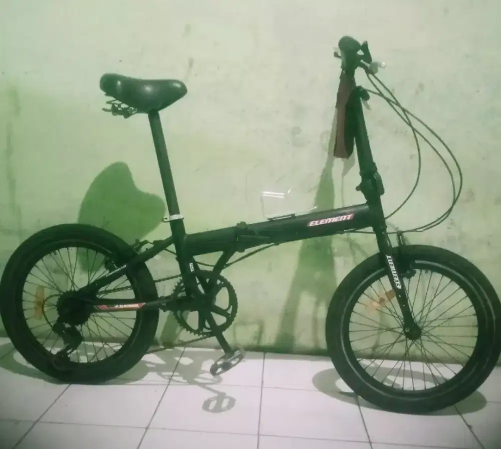 Sepeda lipat element cobra frame alloy UK 20