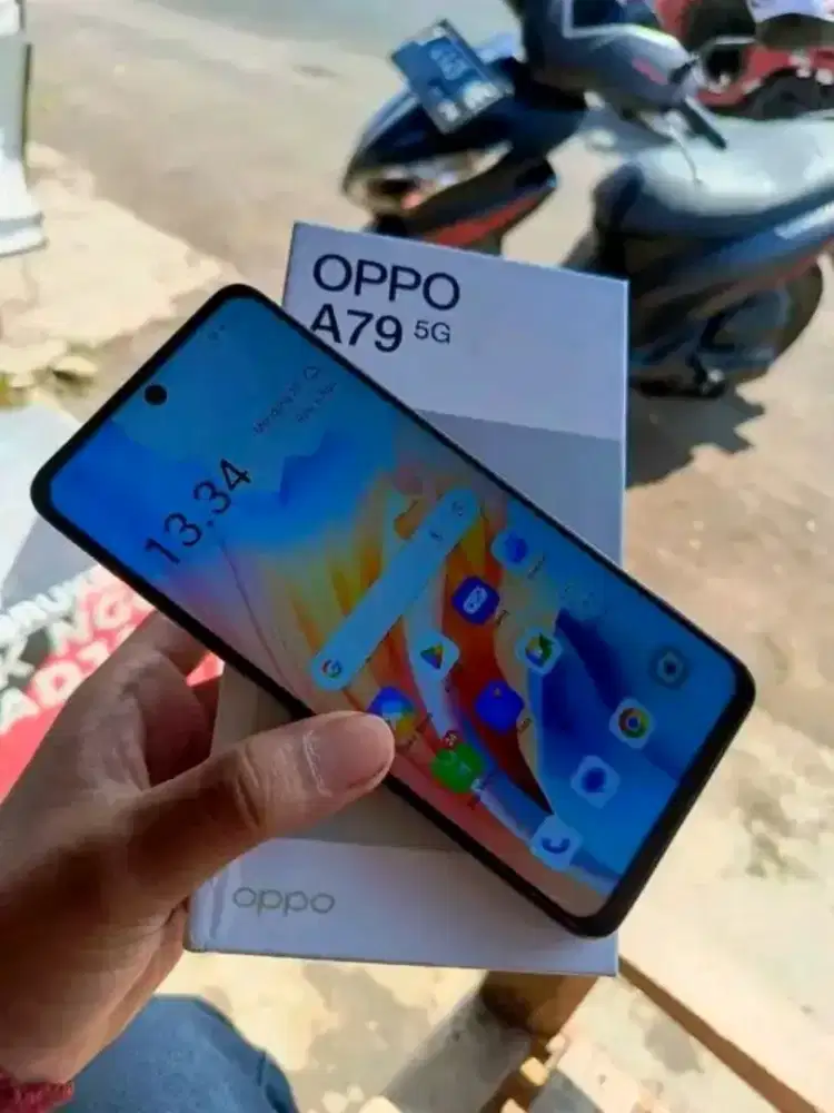 Oppo A78 8/256 5G NFC