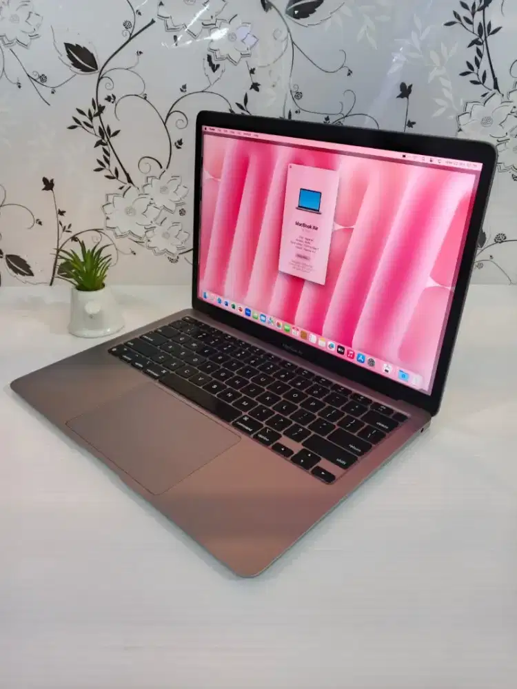 Macbook air 2020 M1