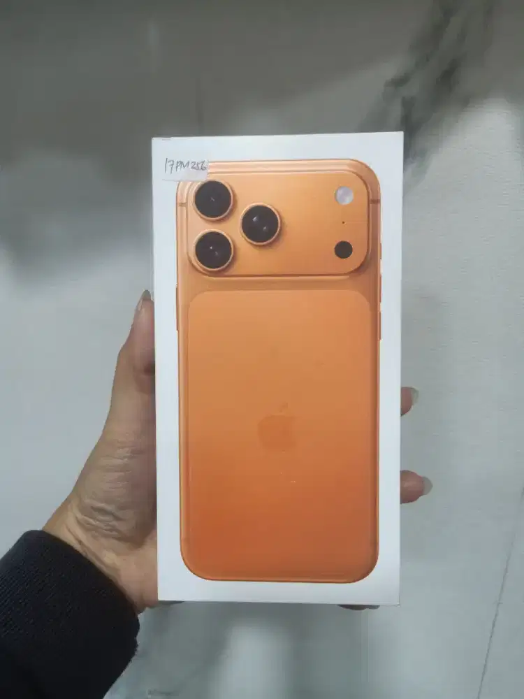 New IPhone 17 Pro Max 256GB Cosmic Orange Garansi Resmi iBox