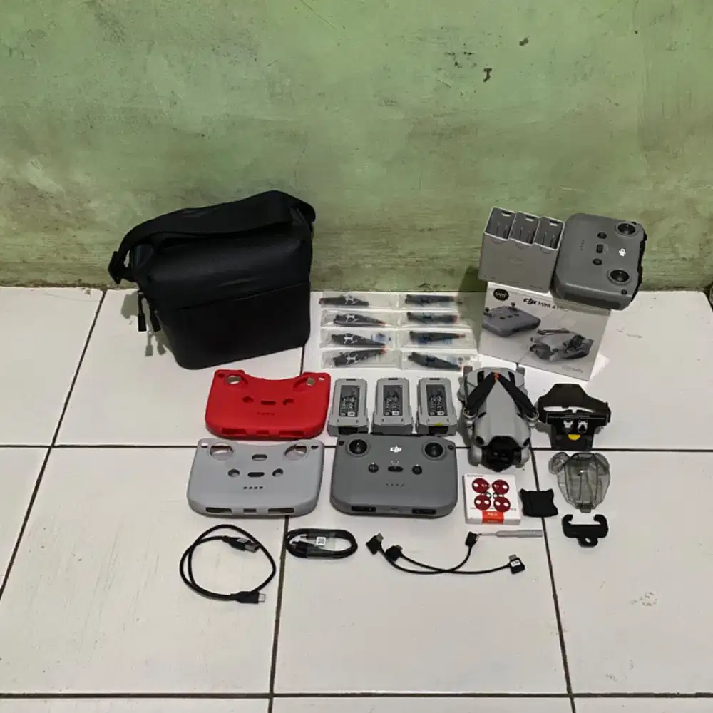 DJI Mini 4 Pro (Drone)
