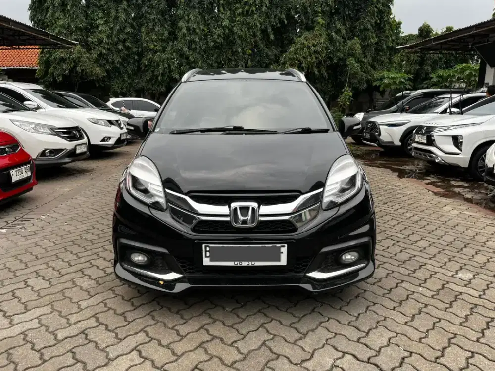 HONDA MOBILIO RS CVT 2015 LOW KILOMETER 100RB