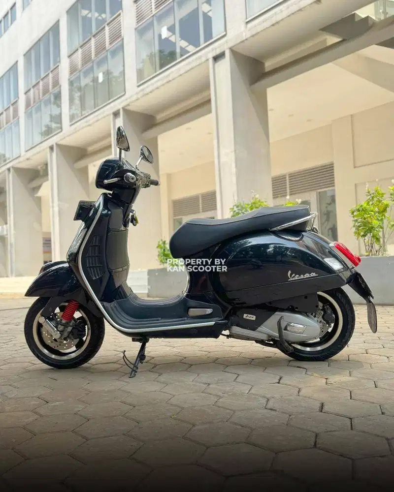 VESPA GTS 150 4V iGET ABS 2018 TERMURAH