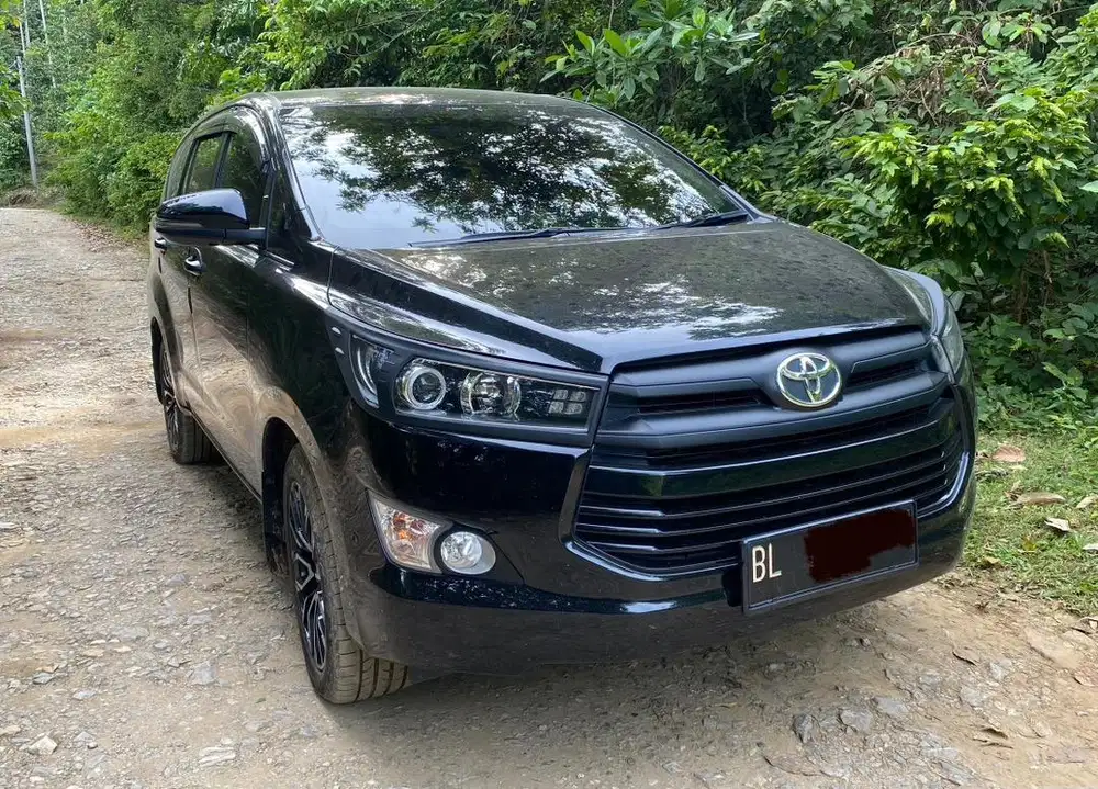 Kijang Innova Reborn