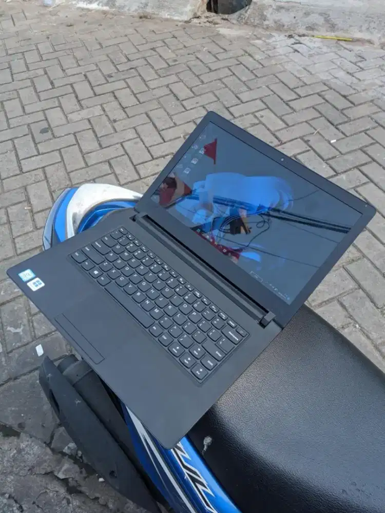 Lenovo Ideapad 100-14IBD Intel Core i3 Broadwell Gen 5 Siap Pakai